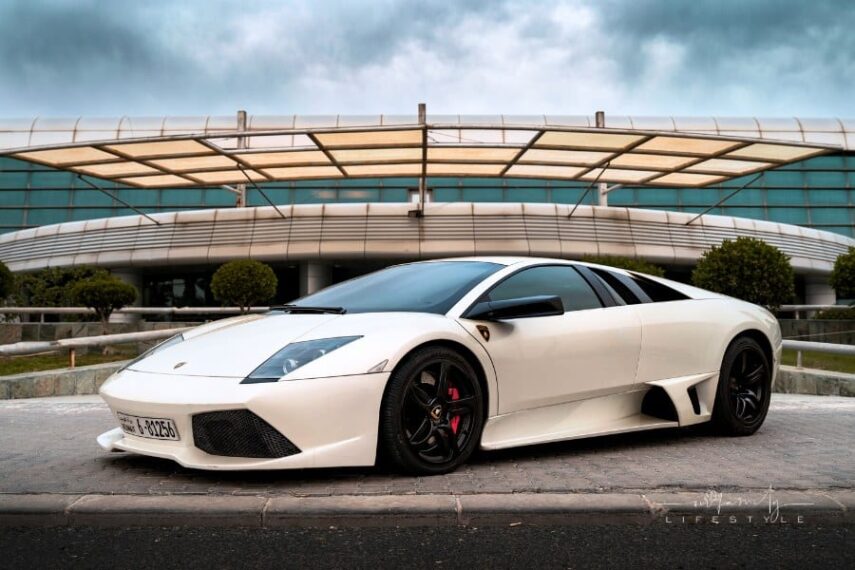 Are There Advantages To Owning A Luxury Vehicle 