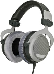 Beyerdynamic DT 880 Premium Edition 250 Ohm Over-Ear-Stereo Headphones