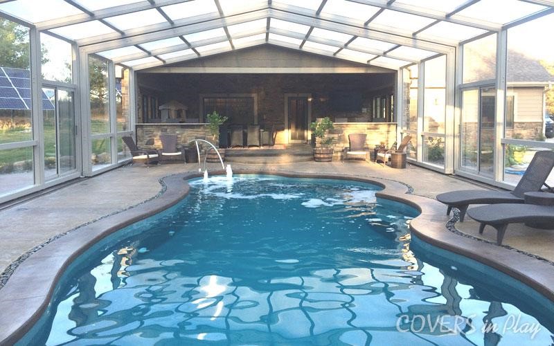 Maximizing Natural Light with Modern Pool Enclosure Designs